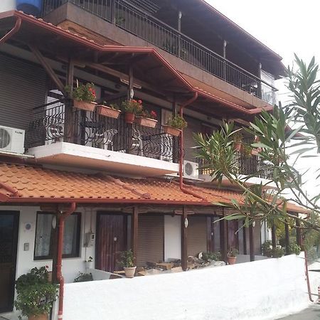 Vassilis Guesthouse Rapsani Экстерьер фото
